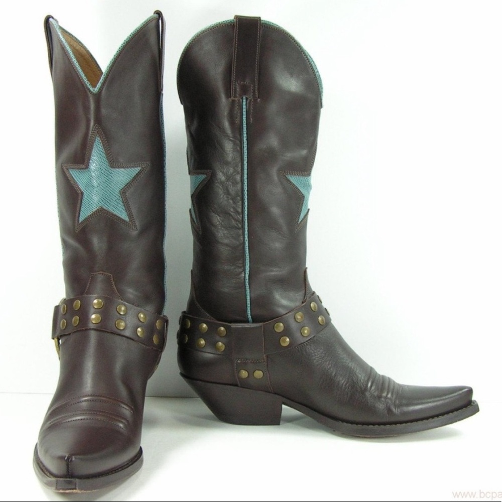 SOLD vintage Brown Cowboy Boots - Picture 2 of 9